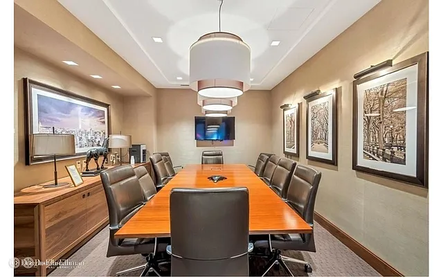 Rented by Douglas Elliman | media 16