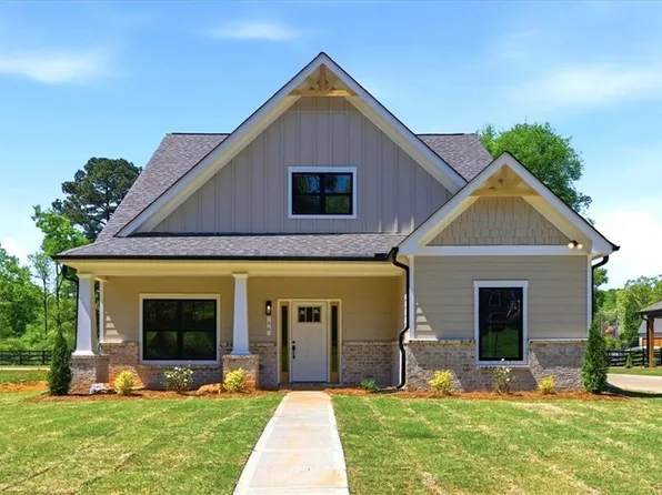 44 Puckett Rd, Emerson, GA 30137