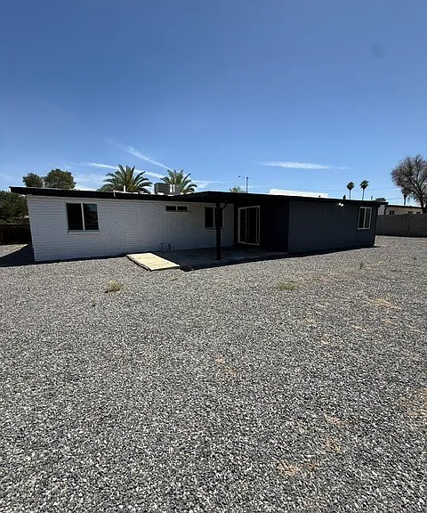 924 S Elmerita Ave — Photo 43