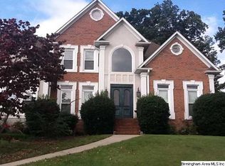 5015 Lake Crest Cir, Birmingham, AL 35226