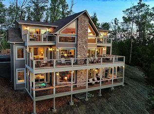 438 Greystone Hgts Rd, Gatlinburg, TN 37738