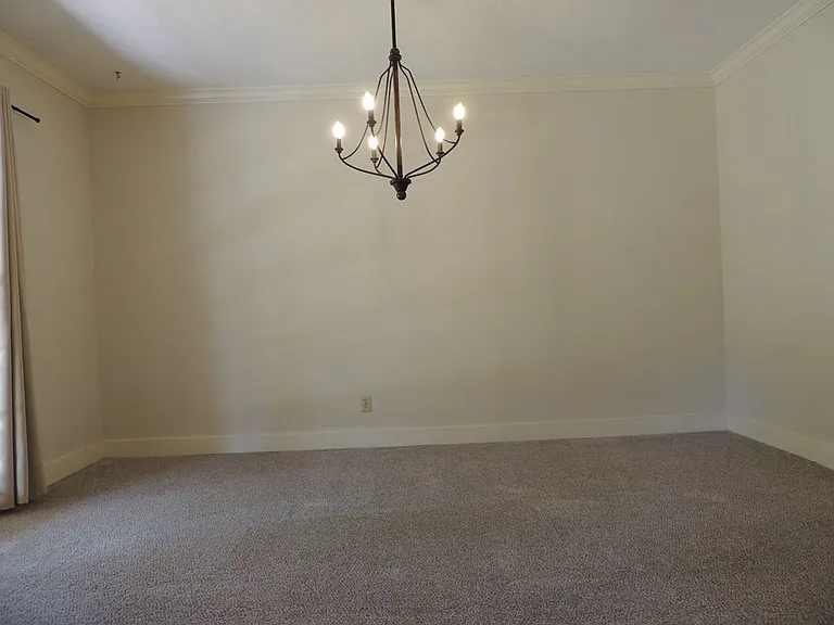 1305 Lawson Ave — Photo 6