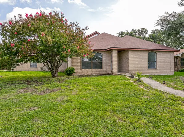 6703 LINN LAKE DR, San Antonio, TX 78244