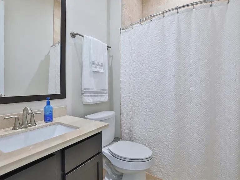 4104 Marina St — Photo 31