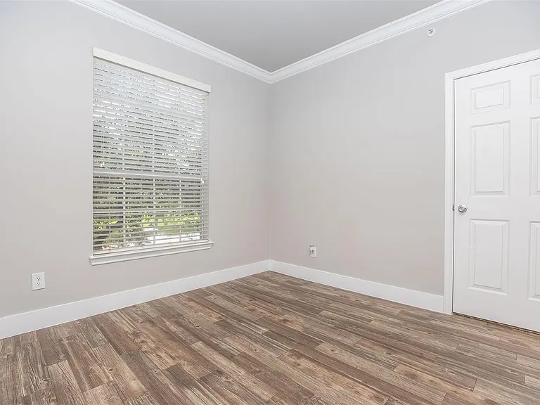 19100 Glenwest Dr #238 — Photo 14