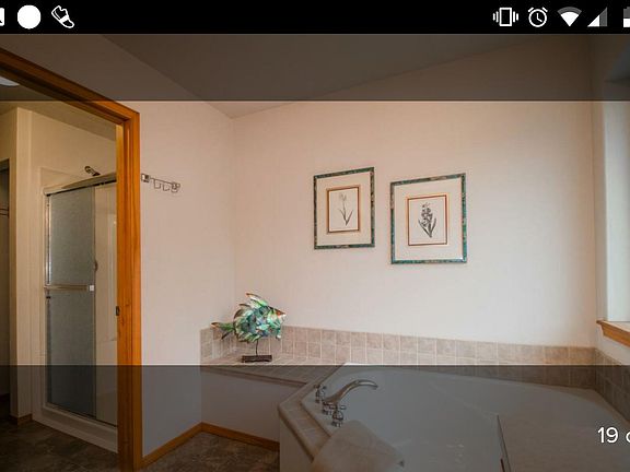3rd image of 2829 Haig Dr SE