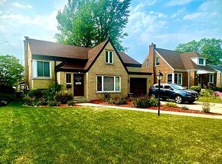 1424 Ostrander Ave, La Grange Park, IL 60526