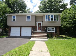 200 Vine St, Roselle, NJ