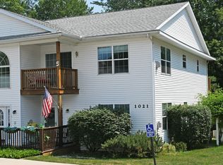 1021 E Lincoln St APT 5, East Tawas, MI 48730