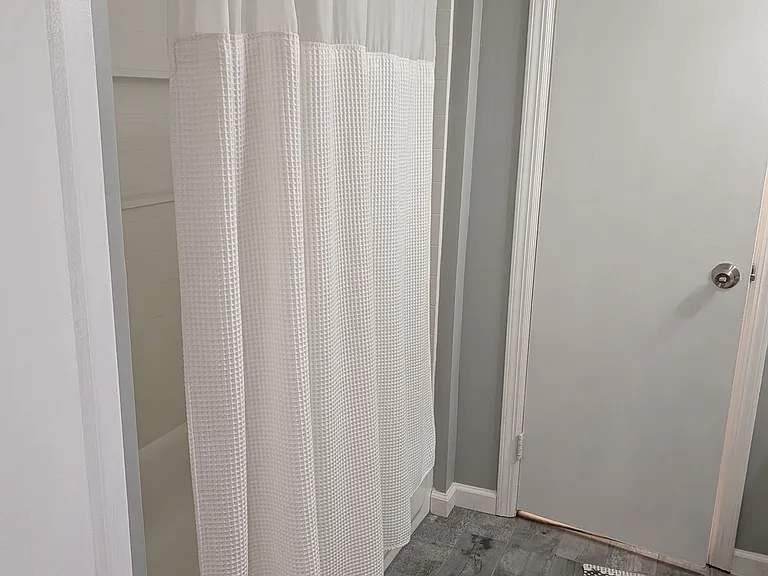 42 Norwich Pl — Photo 10