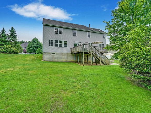5th image of 2417 Village Green Ct
