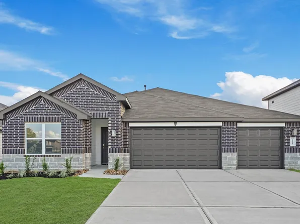 145 Wildflower Ln, Dayton, TX 77535