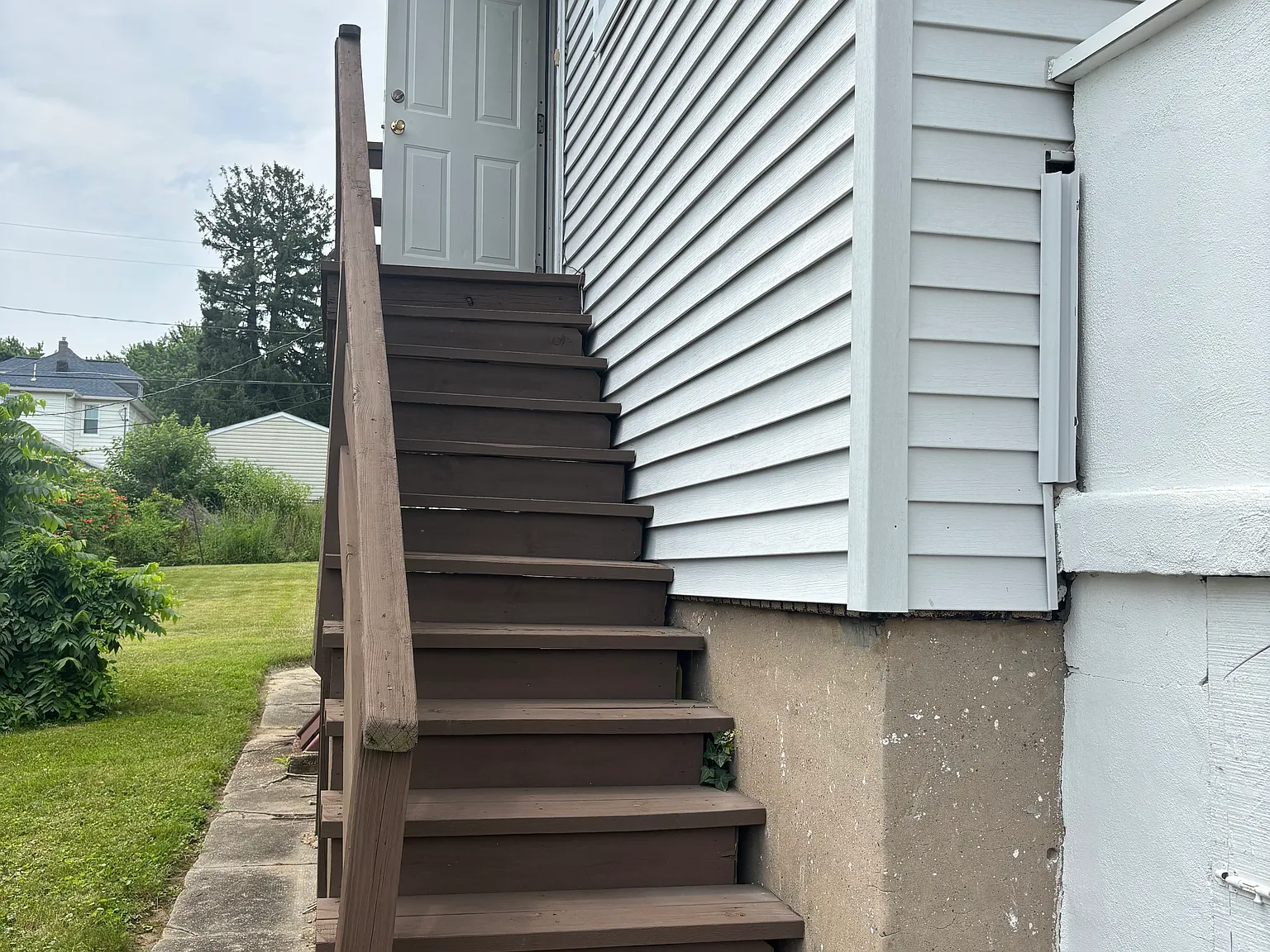 1 bed, 1200 sqft, $1,160 — Photo 2