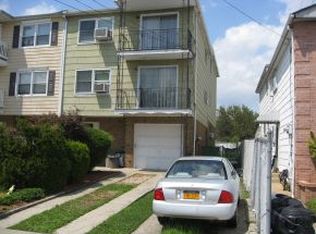 3295 Victory Blvd, Staten Island, NY 10314