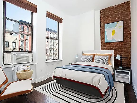 3rd image of 97 2nd Ave APT 9