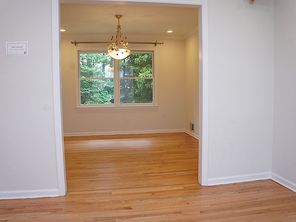 Newly refinished hardwoods!