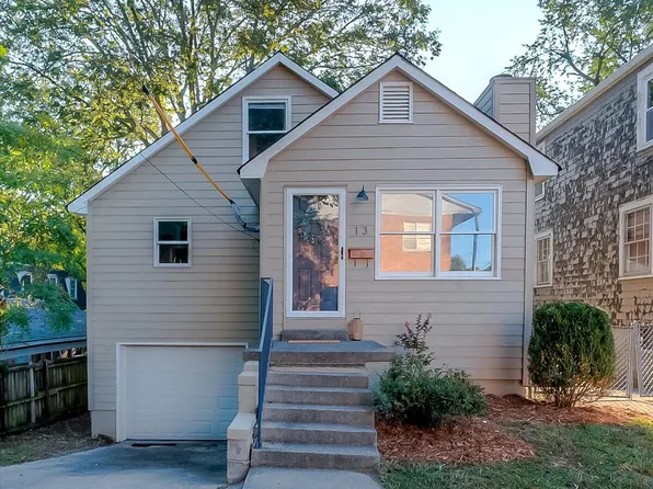 13 Fannin Ct, Frankfort, KY 40601