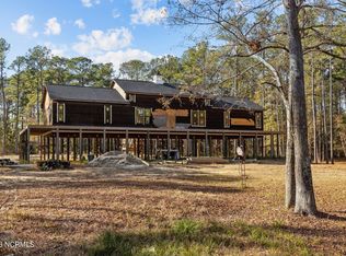 114 Hidden Harbor Ln, Beaufort, NC 28516