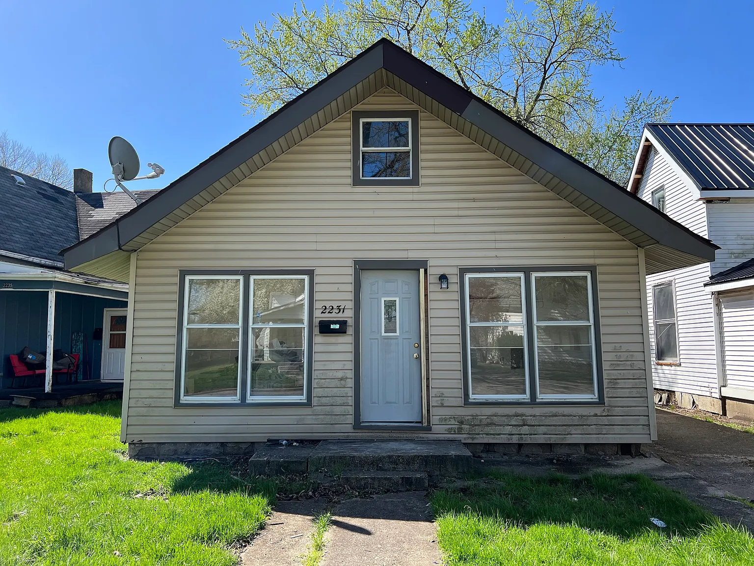 2231 Walnut St photo 1
