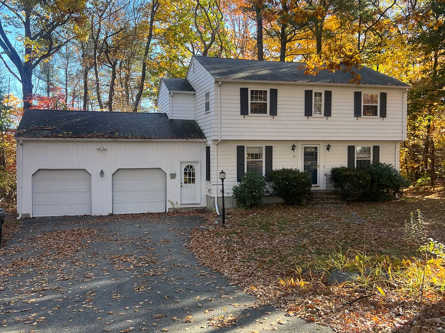 4 bed, 1832 sqft, $4,200 — Photo 1