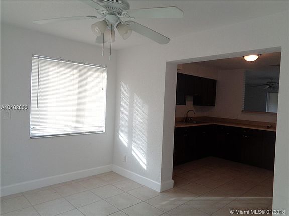 4th image of 4660 SW 25th Ter