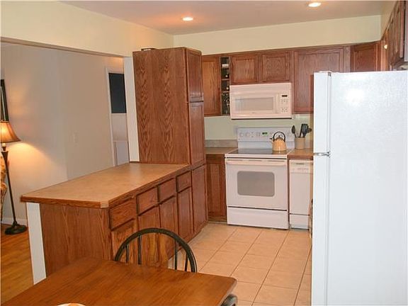 5th image of 13753 W Michigan Ave