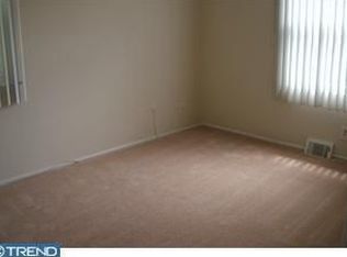 407 Greenwood Ct, Wilmington, DE 19808