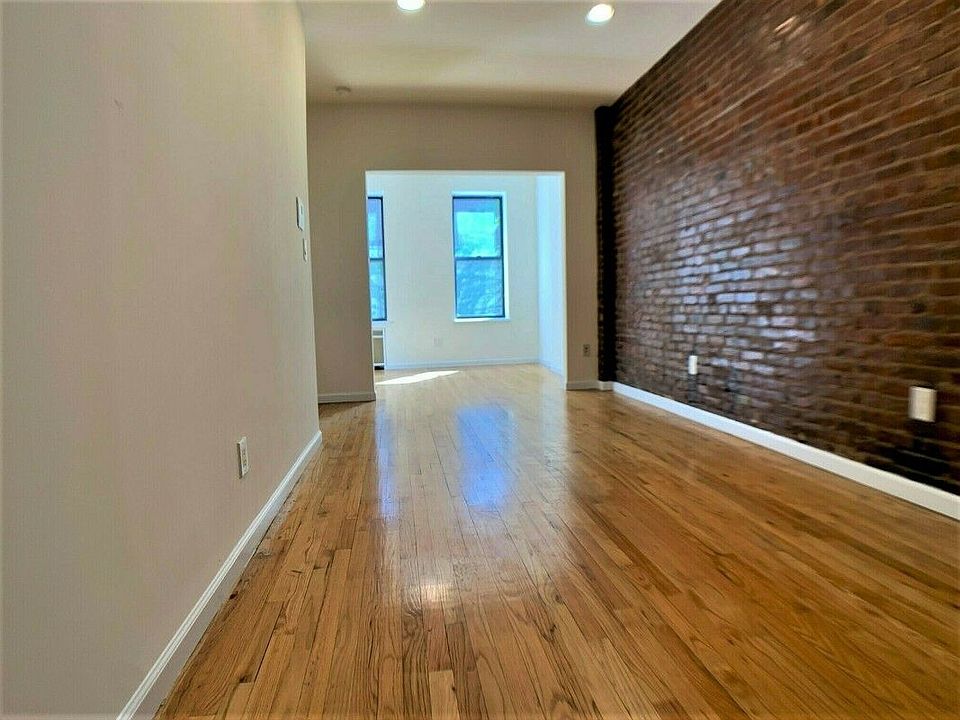 2nd image of 147 E 90th St #3BB