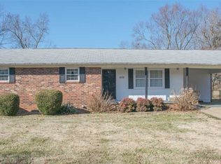 635 Haywood Dr NW, Cleveland, TN 37312