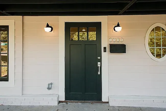 3801 Waters Ave — Photo 5