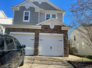 2023 Remington Oaks Cir, Cary, NC 27519