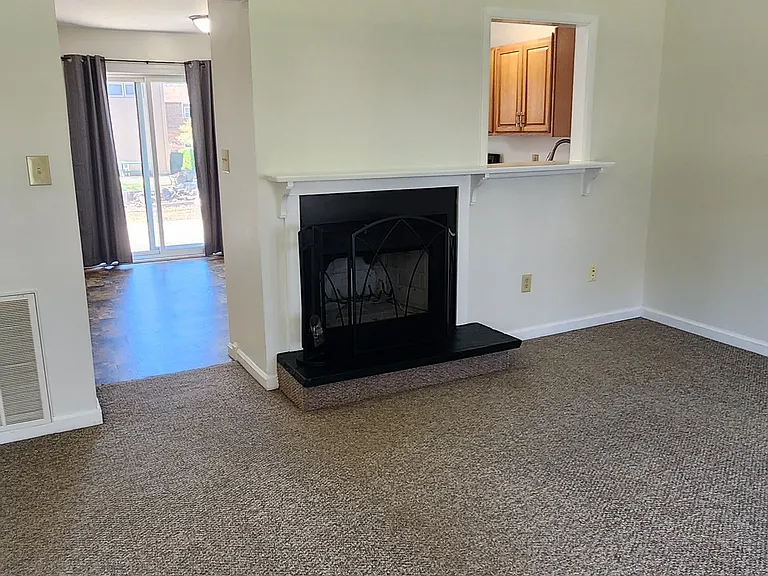 6 Lute Ct — Photo 2