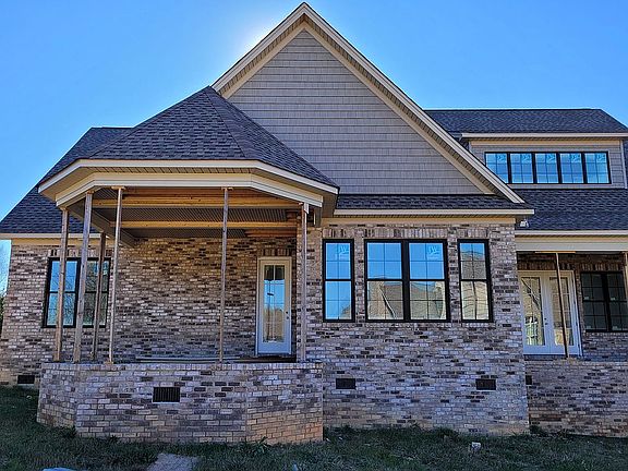 5th image of 1020 Highgrove Pl
