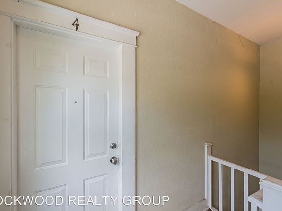 5th image of 1539 W Woodlawn Ave APT 04
