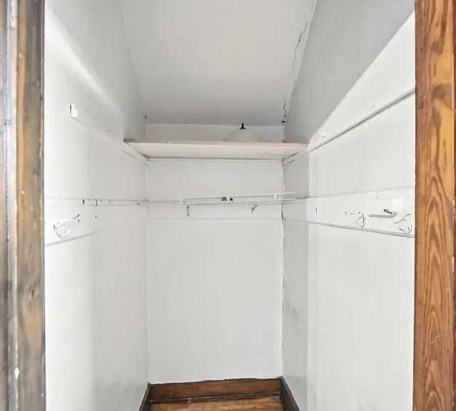 348 Volkert St — Photo 22
