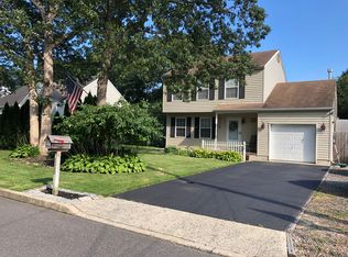 115 Mizzen Ave, Manahawkin, NJ 08050