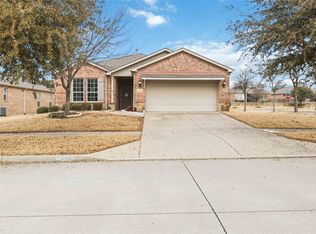 942 Carrington Greens Dr, Frisco, TX 75036