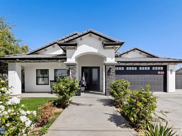 471 Morning Dr, Bakersfield, CA 93306