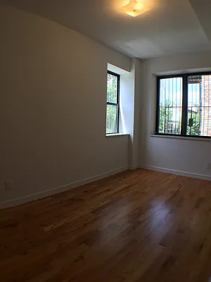 Rented by Rental Solutions Inc | media 6