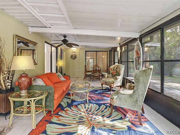 3rd image of 8326 W Earl Loop