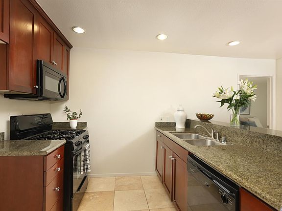 5th image of 20253 Keswick St APT 223