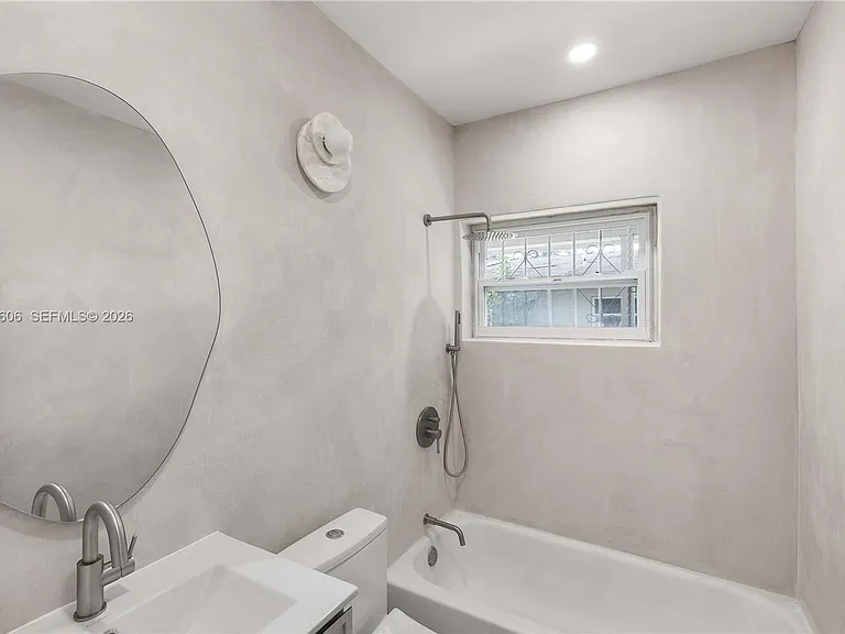 8031 NW 12th Ct — Photo 12