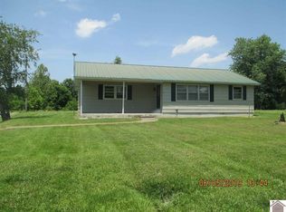 8212 State Route 121 S, Mayfield, KY 42066