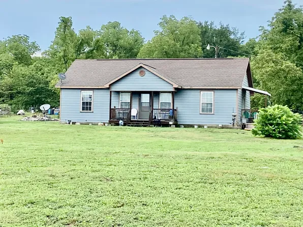 103 E Dade 114, Greenfield, MO 65661