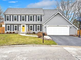2086 Mertz Ct, Lisle, IL