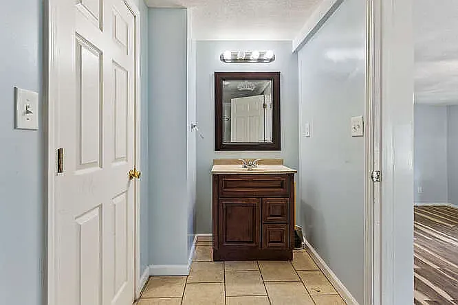 1003 S Pleasantview Dr — Photo 15