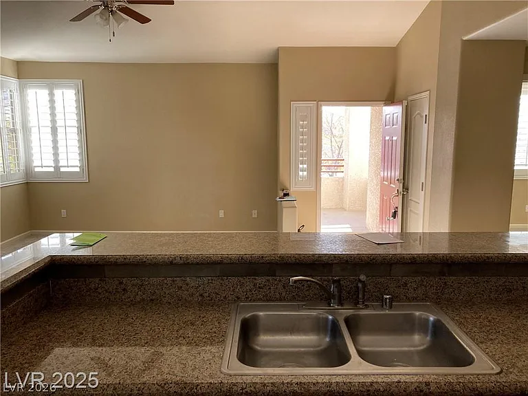 10224 Penrith Ave #202 — Photo 11