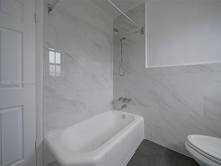 6565 Santona St #B19 — Photo 16