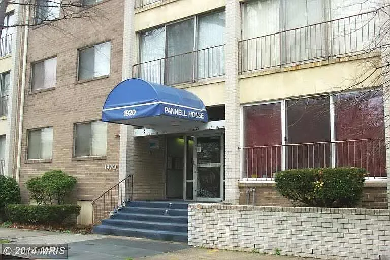 1920 Naylor Rd SE APT 102 photo 1