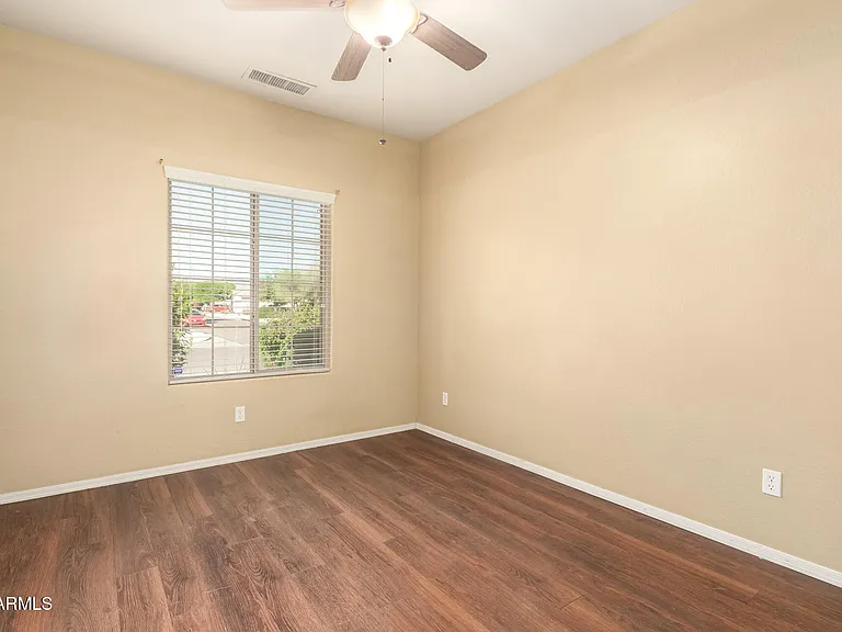 8859 N 181st Ave — Photo 24